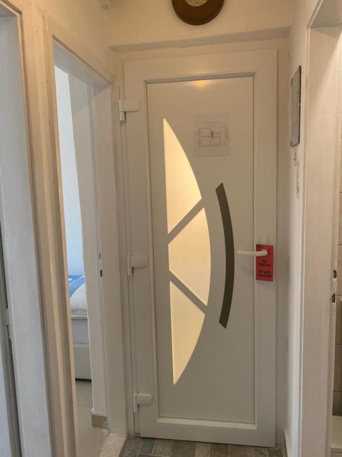 Domuskova Lejlighed Podstrana Eksteriør billede